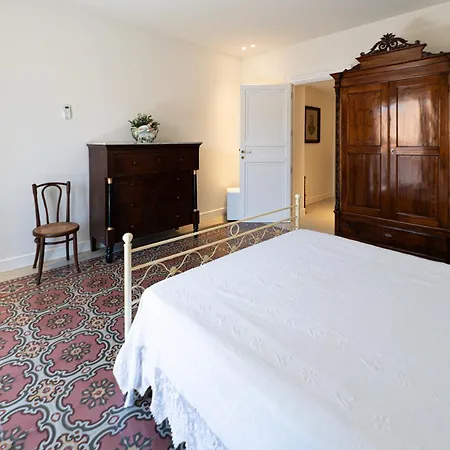 Vittorio Emanuele Street House * Cefalù